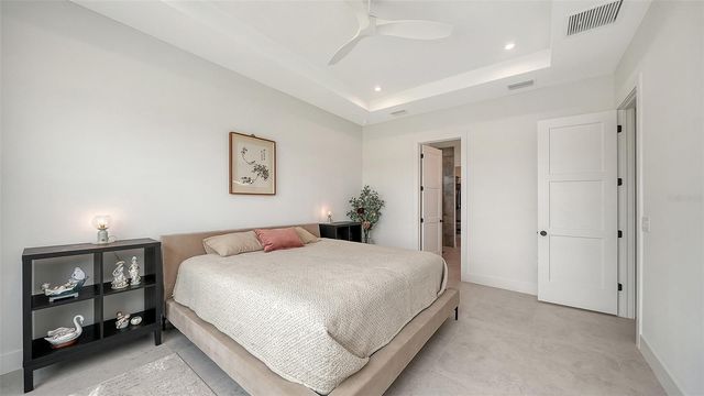 4709 CEDRON COURT, Sarasota, FL 34240
