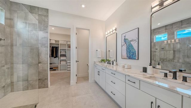 4709 CEDRON COURT, Sarasota, FL 34240