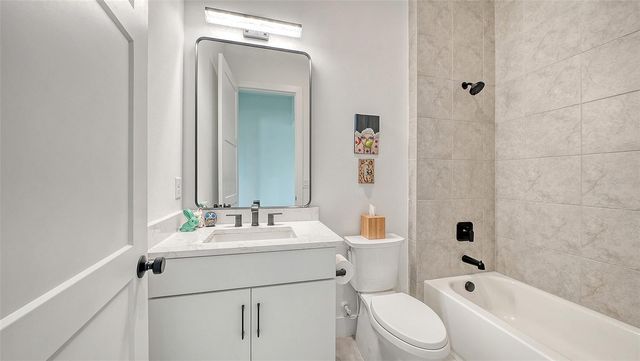 4709 CEDRON COURT, Sarasota, FL 34240