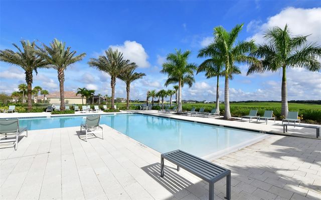 4709 CEDRON COURT, Sarasota, FL 34240