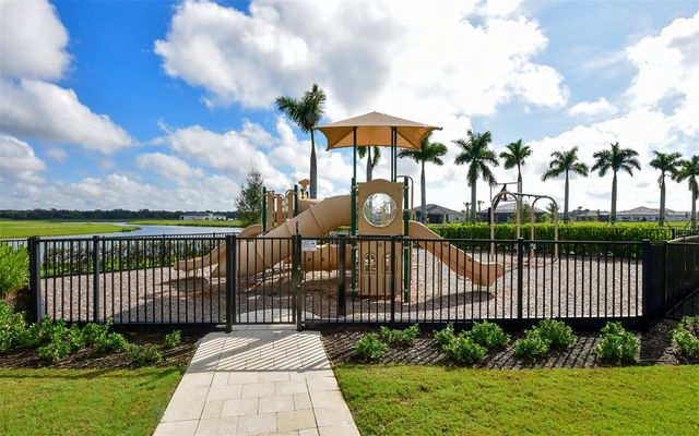 4709 CEDRON COURT, Sarasota, FL 34240