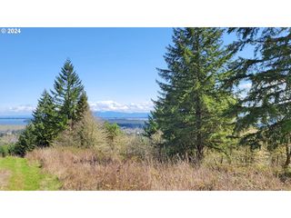 BOLTON HILL Rd S, Veneta, OR 97487