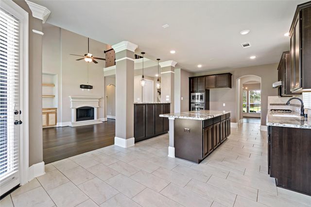 13419 Golden Plantation Lane, Rosharon, TX 77583