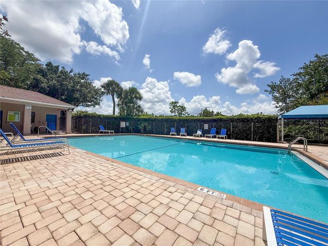 8608 FAWN CREEK DRIVE, Tampa, FL 33626