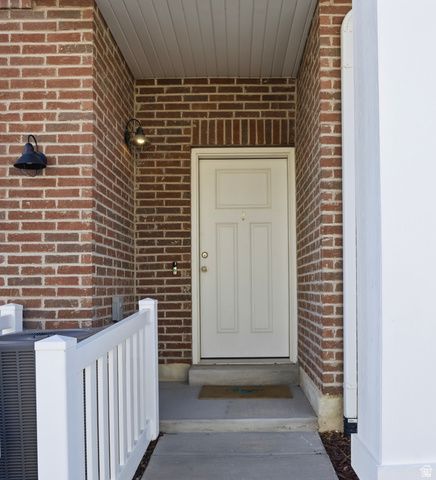 4211 W ANTELOPE PARK CT, Riverton, UT 84096