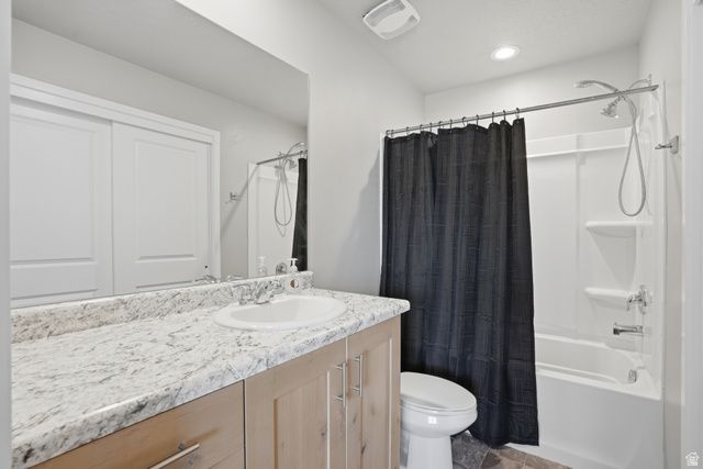 4211 W ANTELOPE PARK CT, Riverton, UT 84096