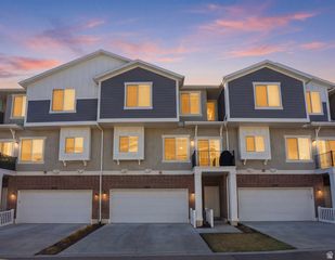 4211 W ANTELOPE PARK CT, Riverton, UT 84096