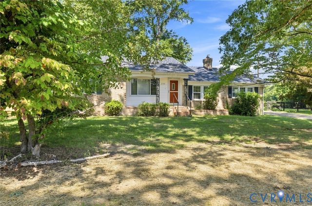 2707 Academy Rd, Powhatan, VA 23139