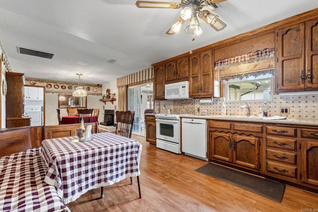 668 Collie Hall Loop, Malvern, AR 72104