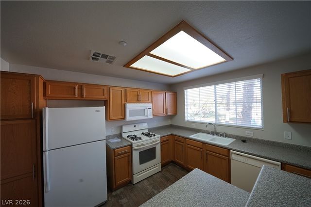 833 ASPEN PEAK Loop 2111, Henderson, NV 89011