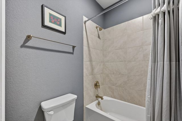 1423 William Way, Farmers Branch, TX 75234