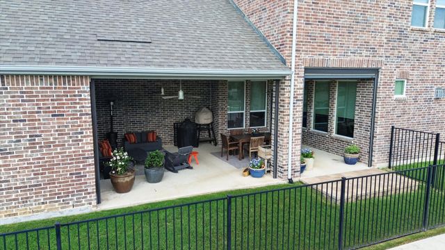 1423 William Way, Farmers Branch, TX 75234