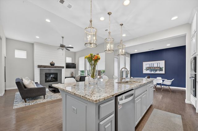 1423 William Way, Farmers Branch, TX 75234
