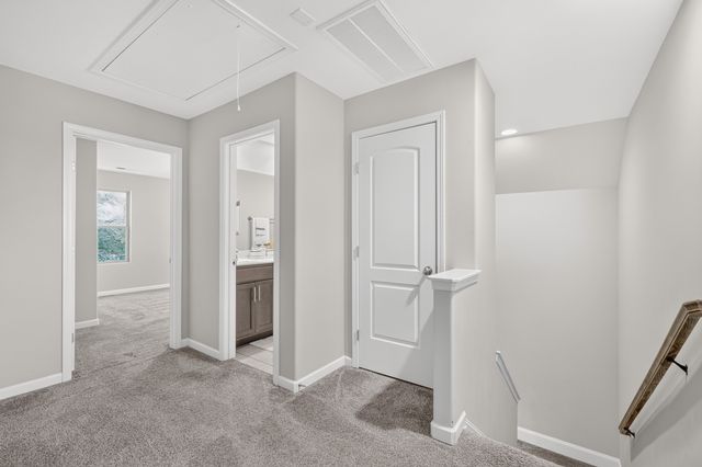 921 Holgate Ct, Nashville, TN 37221