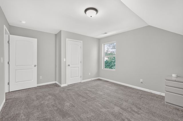 921 Holgate Ct, Nashville, TN 37221