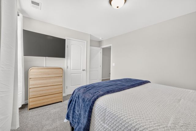 921 Holgate Ct, Nashville, TN 37221