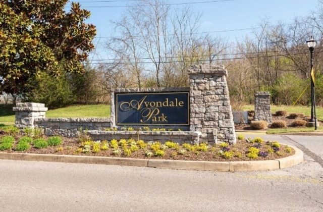 921 Holgate Ct, Nashville, TN 37221