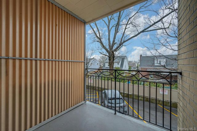 505 White Plains Road 1B, Eastchester, NY 10709