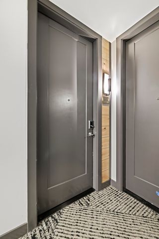 1212 Demonbreun St Apt 1802, Nashville, TN 37203