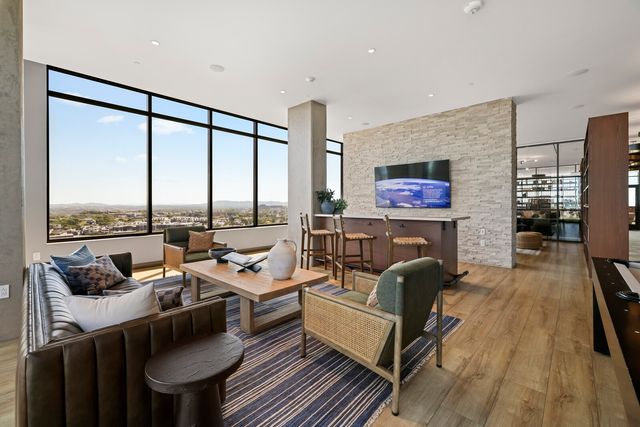 1212 Demonbreun St Apt 1802, Nashville, TN 37203