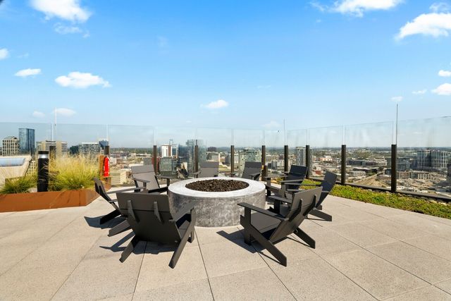 1212 Demonbreun St Apt 1802, Nashville, TN 37203