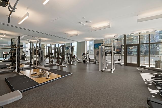 1212 Demonbreun St Apt 1802, Nashville, TN 37203