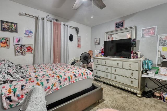 102 S Bow Drive, Jones Creek, TX 77541