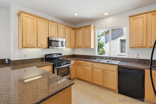 341 Kentucky Avenue, El Cajon, CA 92020