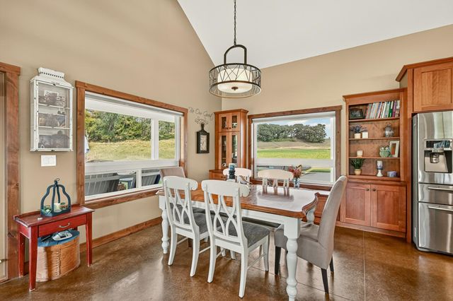 4459 130th Street NW, Mazeppa, MN 55956