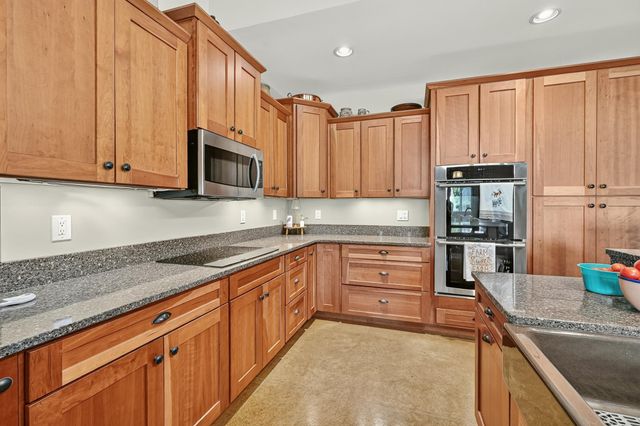 4459 130th Street NW, Mazeppa, MN 55956