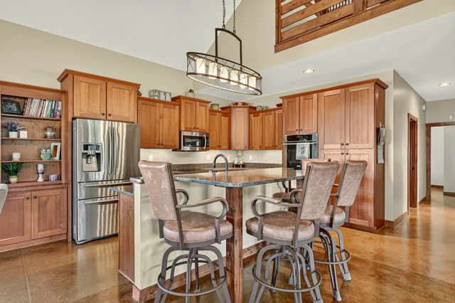 4459 130th Street NW, Mazeppa, MN 55956