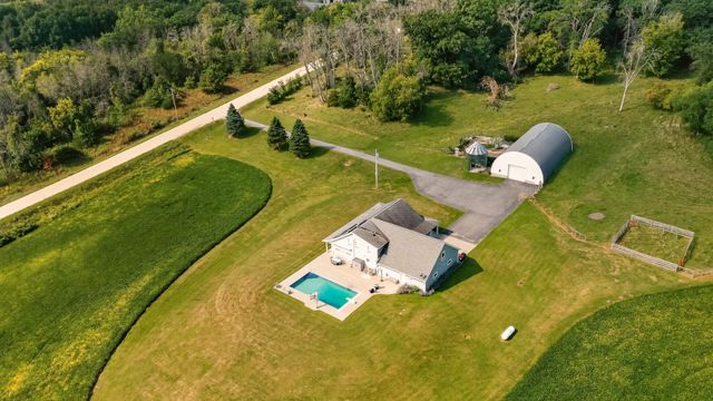 4459 130th Street NW, Mazeppa, MN 55956