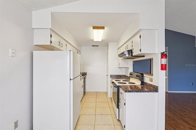 3865 DOVEHOLLOW DRIVE, Lakeland, FL 33812