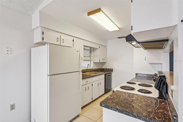 3865 DOVEHOLLOW DRIVE, Lakeland, FL 33812