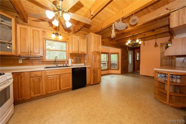 75 Three Rod Road, Alden, NY 14004