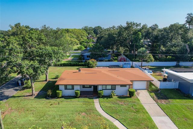 539 W BEACON ROAD, Lakeland, FL 33803