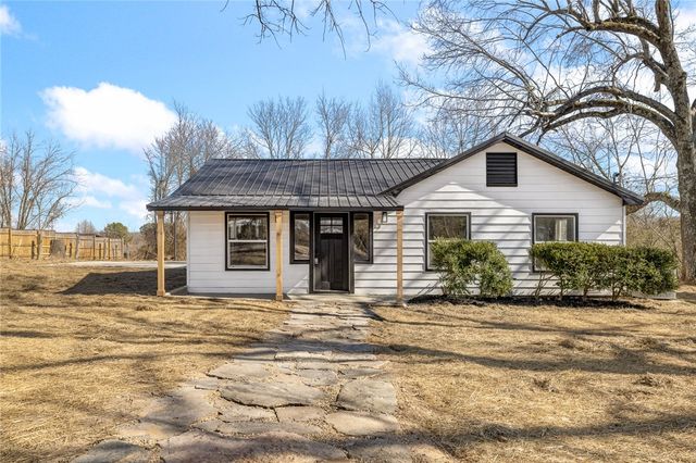 4953 Maris Loop, Harrison, AR 72601