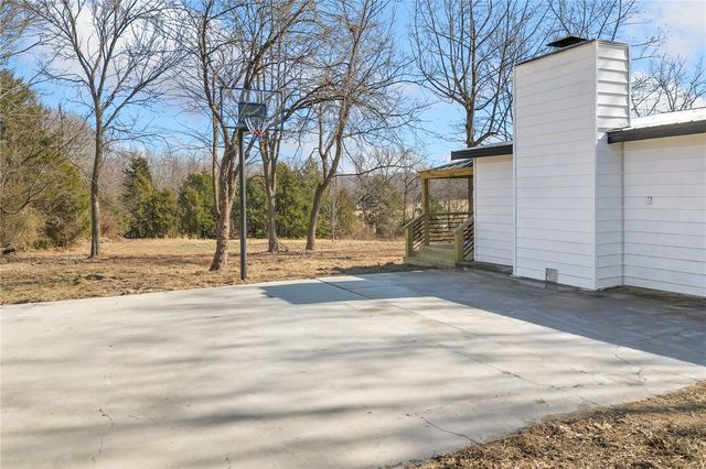 4953 Maris Loop, Harrison, AR 72601