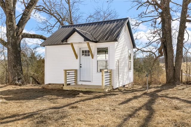 4953 Maris Loop, Harrison, AR 72601