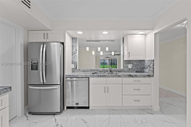 7733 La Mirada Dr 7733, Boca Raton, FL 33433
