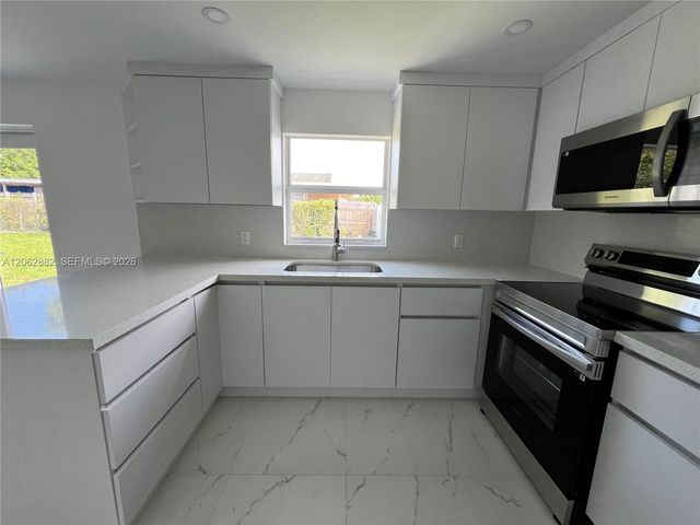 705 E 20th Street, Hialeah, FL 33013