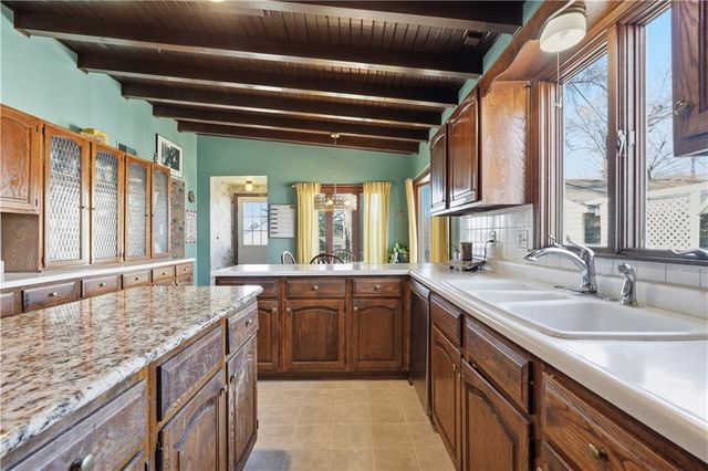 3620 Gibbs Road, Kansas City, KS 66106