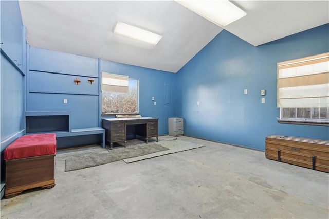 3620 Gibbs Road, Kansas City, KS 66106