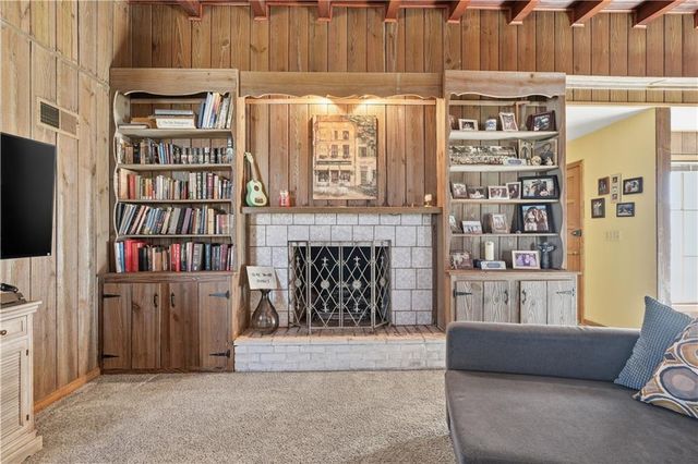 3620 Gibbs Road, Kansas City, KS 66106