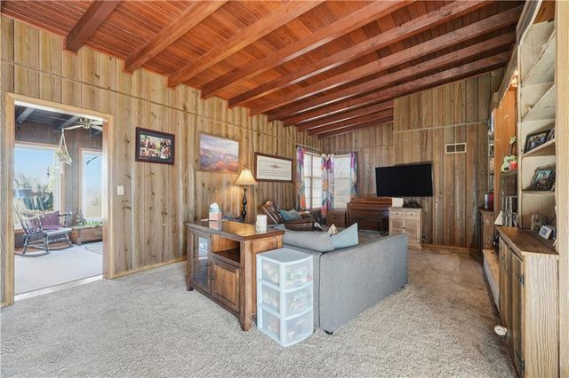 3620 Gibbs Road, Kansas City, KS 66106