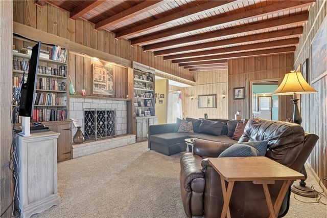 3620 Gibbs Road, Kansas City, KS 66106