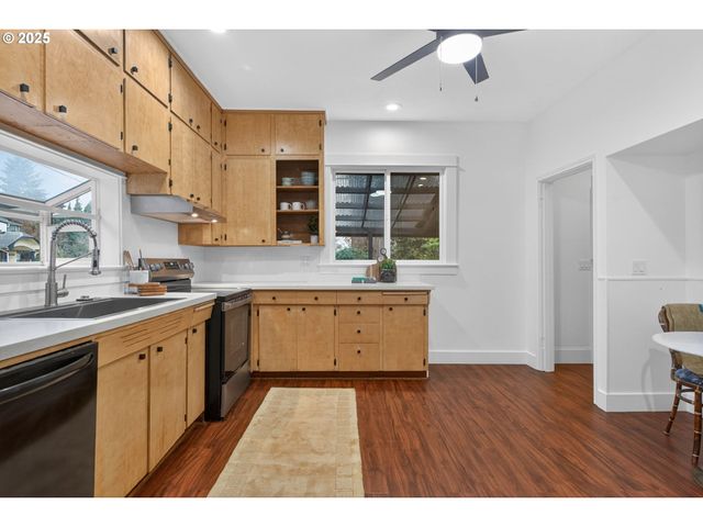 5445 Se 41ST Ave, Portland, OR 97202