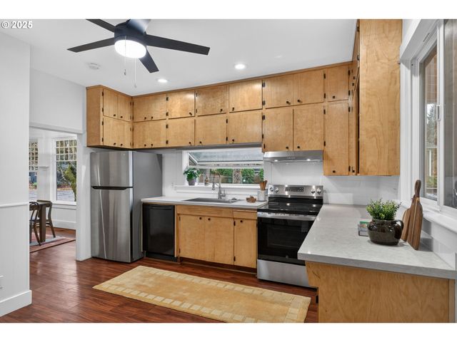 5445 Se 41ST Ave, Portland, OR 97202