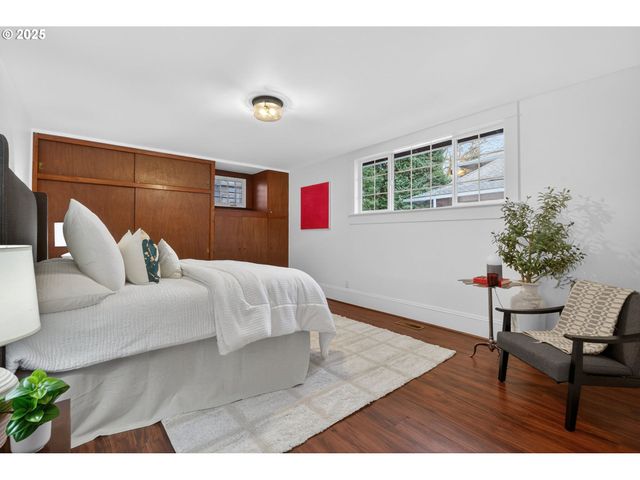 5445 Se 41ST Ave, Portland, OR 97202