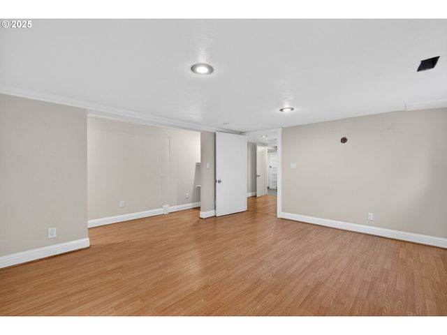 5445 Se 41ST Ave, Portland, OR 97202